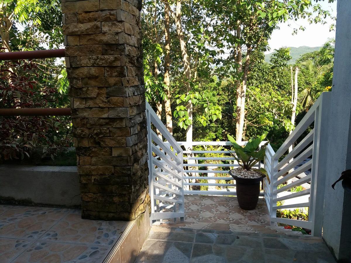 Villa Feliza Loboc Exterior foto