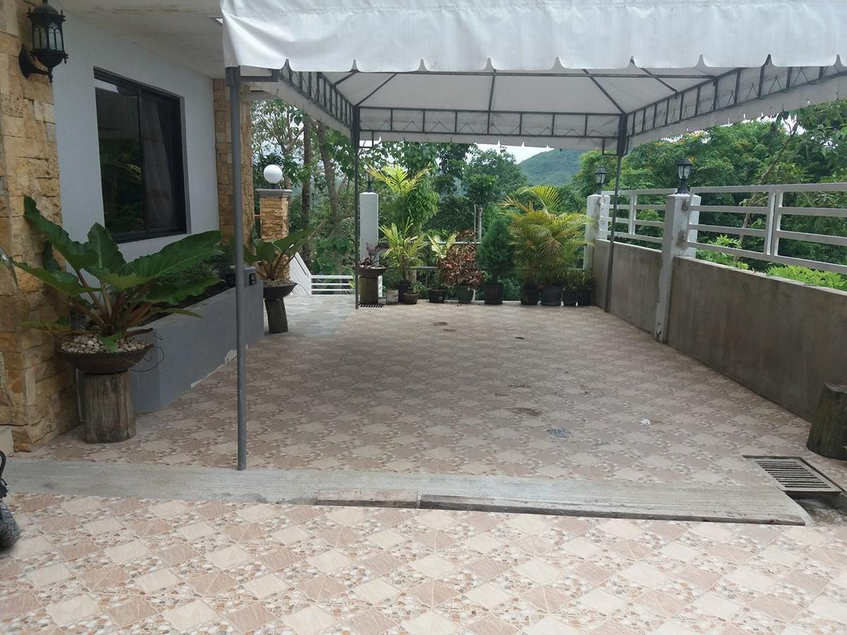 Villa Feliza Loboc Exterior foto